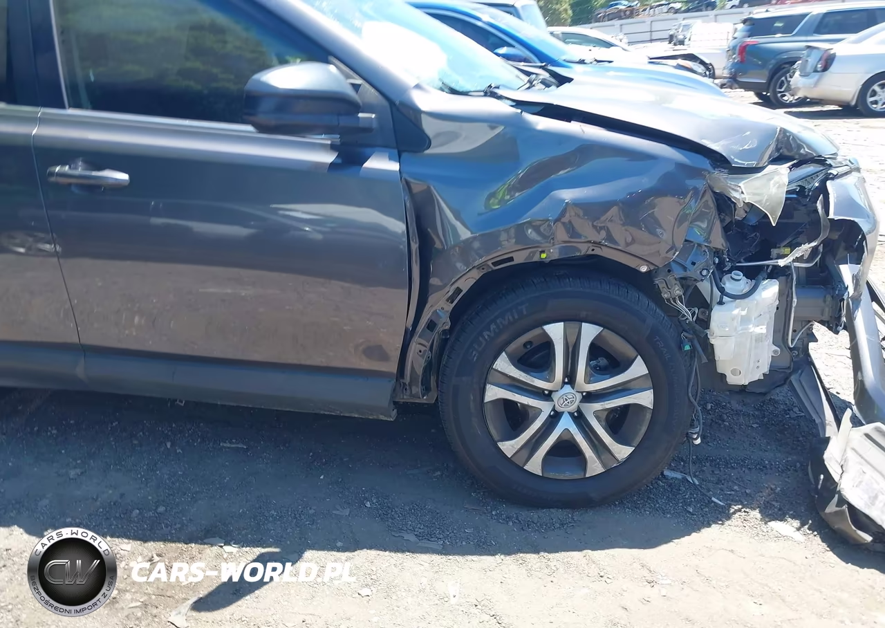 2018 Toyota Rav4 Le VIN:JTMZFREV1JJ181085 - 18