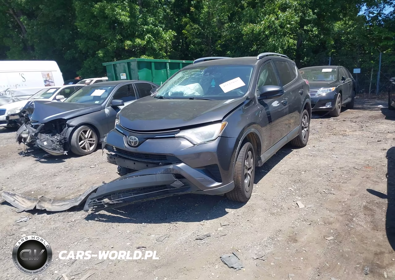 2018 Toyota Rav4 Le VIN:JTMZFREV1JJ181085 - 2