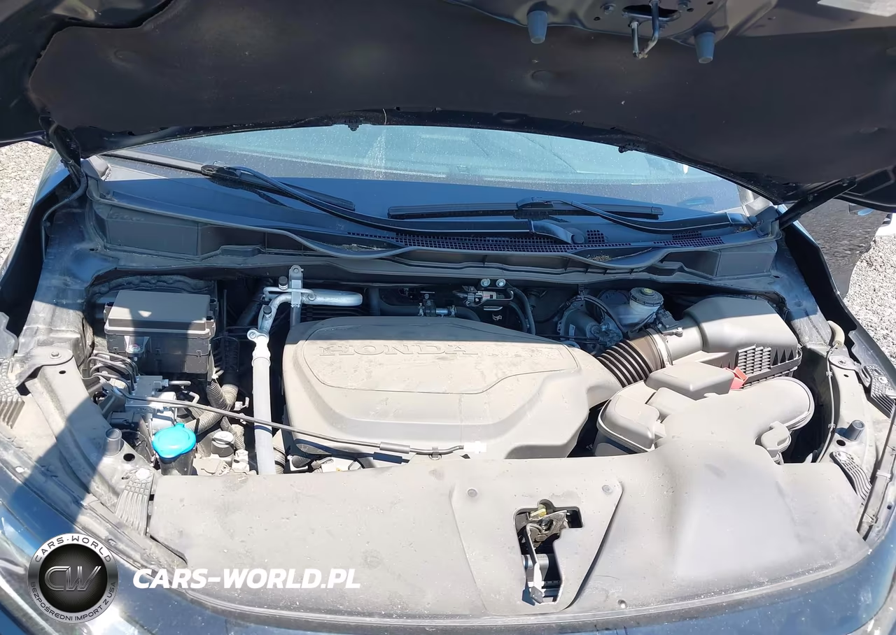 2025 Honda Odyssey Touring VIN:5FNRL6H87SB003722 - 10