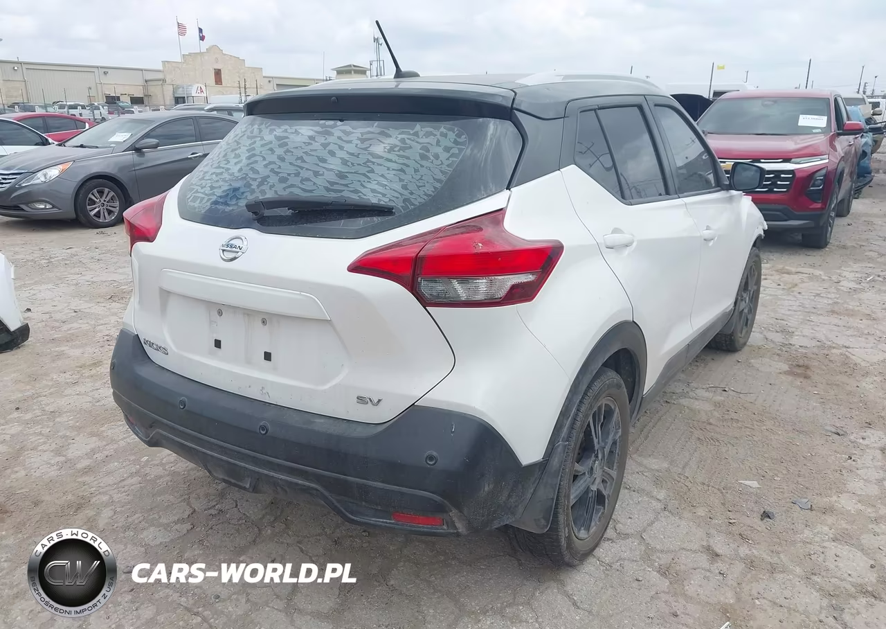 2020 Nissan Kicks Sv Xtronic Cvt VIN:3N1CP5CV8LL572828 - 4