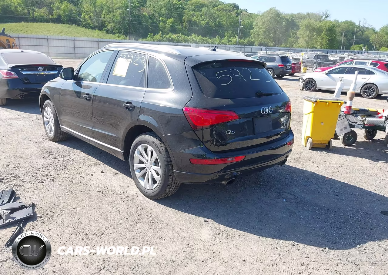 2013 Audi Q5 2.0T Premium VIN:WA1LFAFP4DA042722 - 3