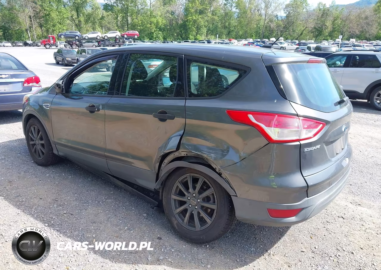 2015 Ford Escape S VIN:1FMCU0F7XFUC56911 - 3