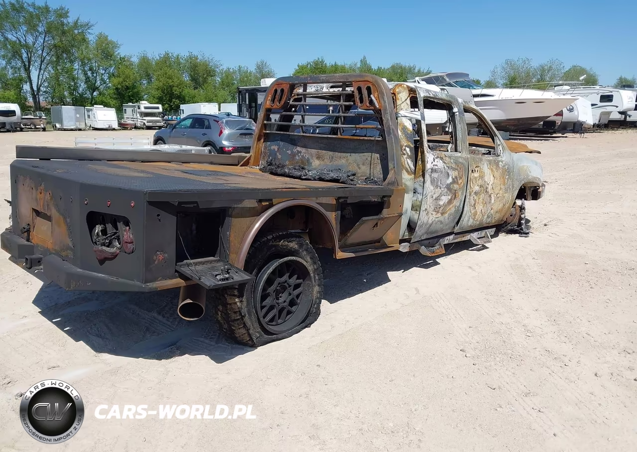 2008 GMC Sierra 3500Hd VIN:1GTHK33628F187863 - 4