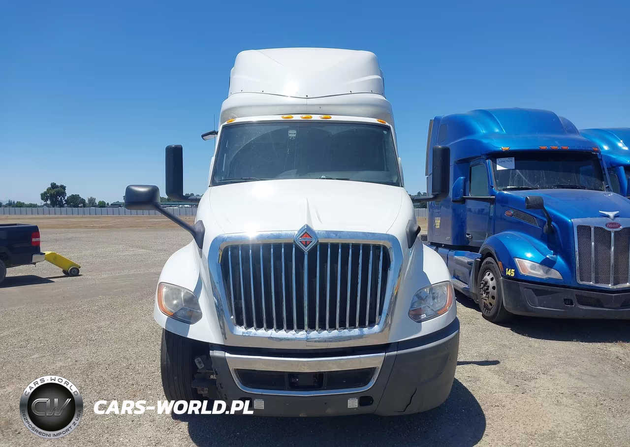 2019 International Lt VIN:3HSDZTZR8KN492594 - 11