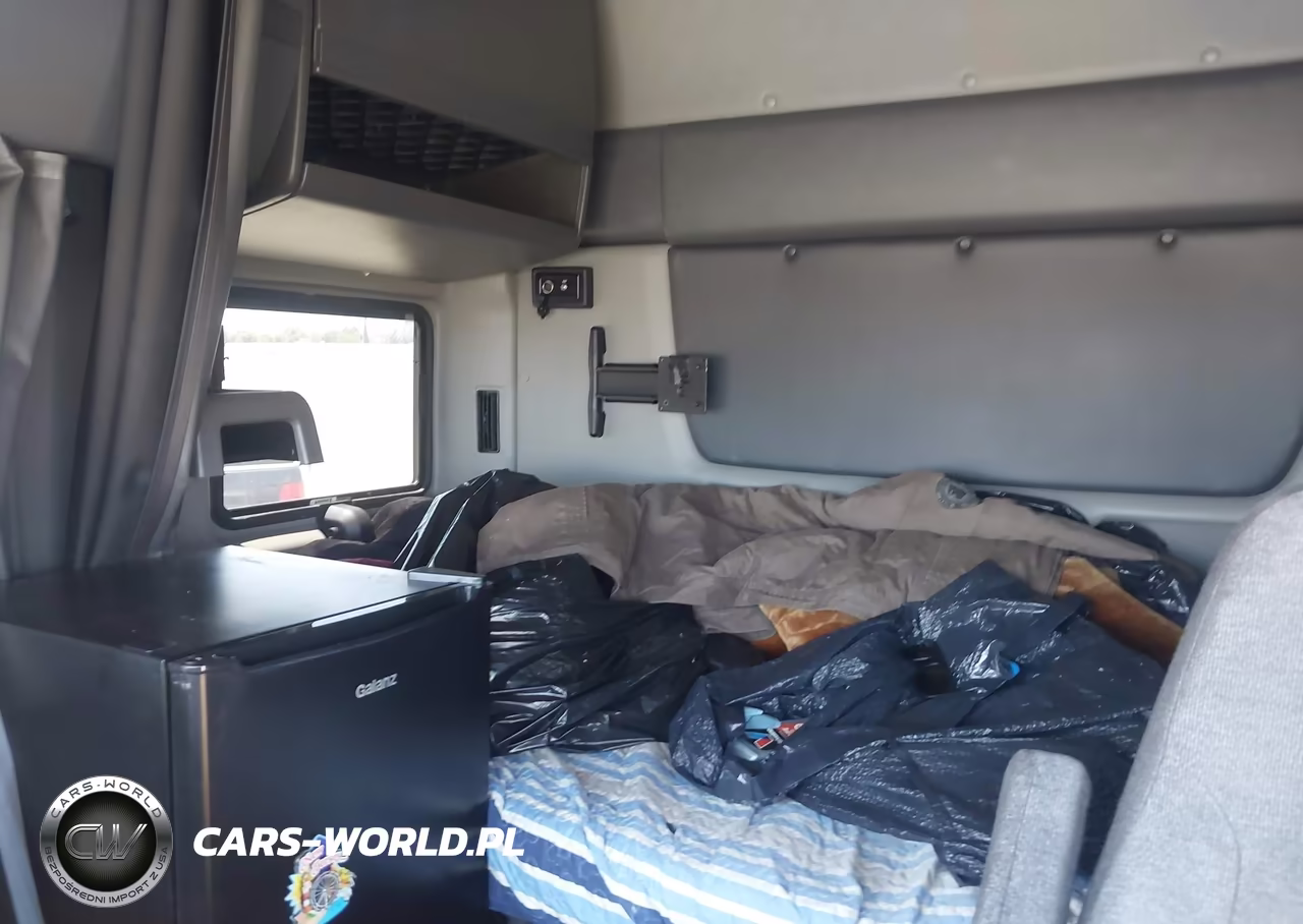 2019 International Lt VIN:3HSDZTZR8KN492594 - 6
