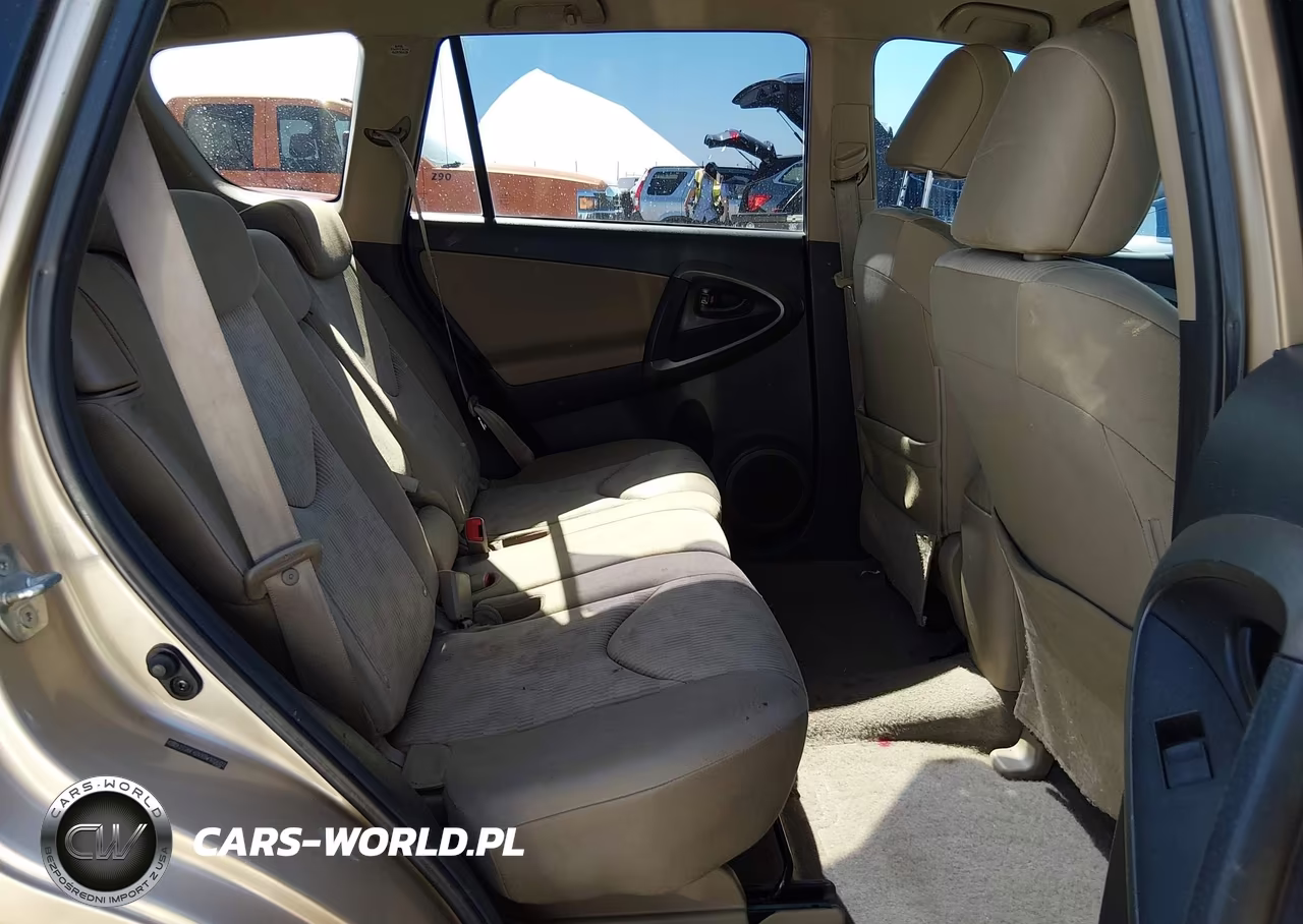 2011 Toyota Rav4 VIN:2T3BF4DVXBW105602 - 8