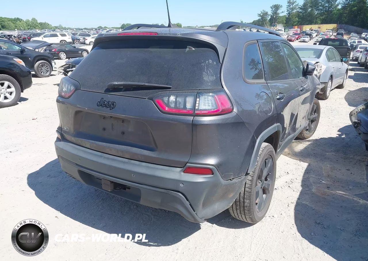 2019 Jeep Cherokee Altitude Fwd VIN:1C4PJLLX3KD302786 - 4
