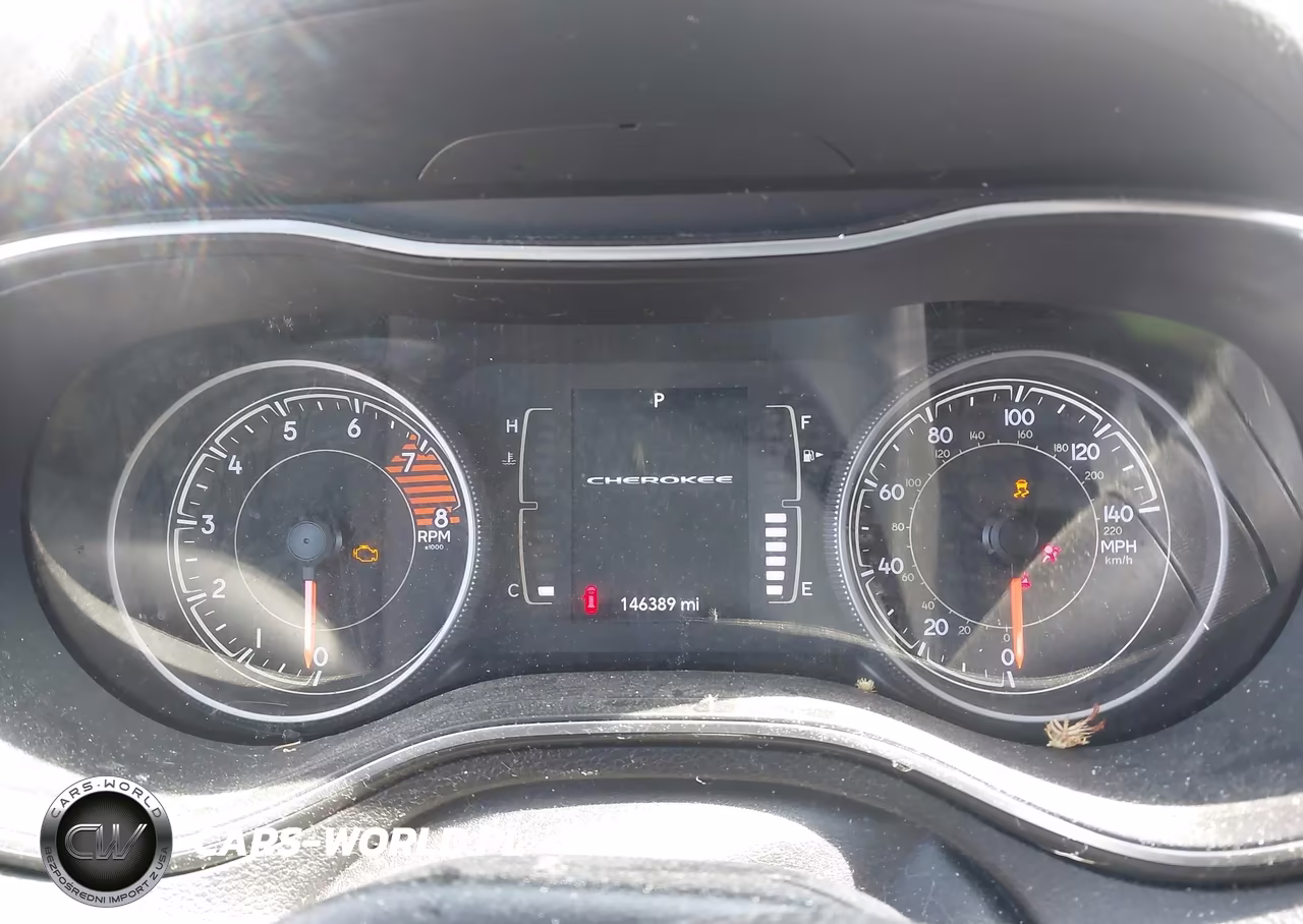 2019 Jeep Cherokee Altitude Fwd VIN:1C4PJLLX3KD302786 - 7