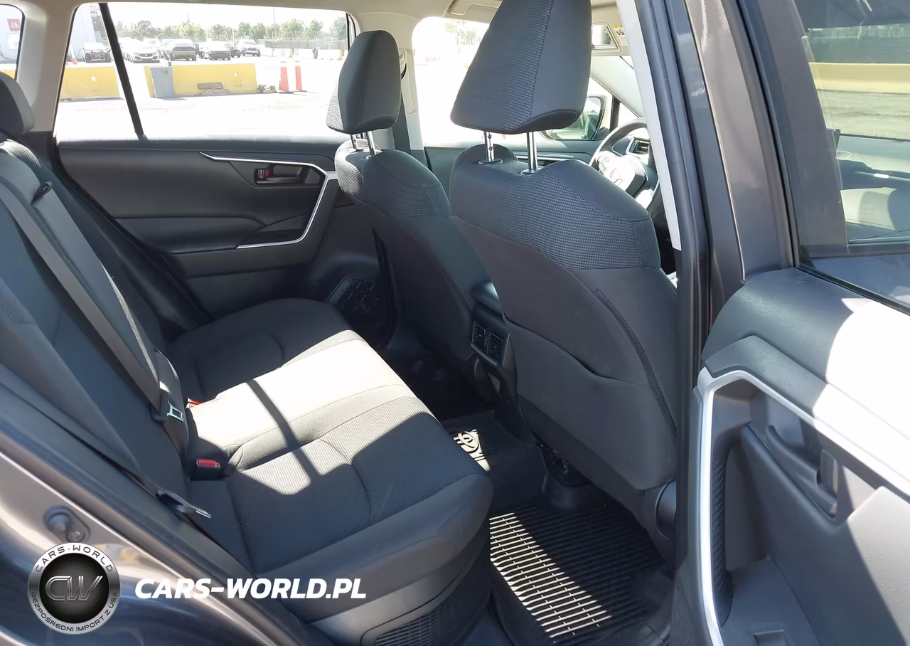 2019 Toyota Rav4 Hybrid Le VIN:JTMLWRFV0KD507057 - 8