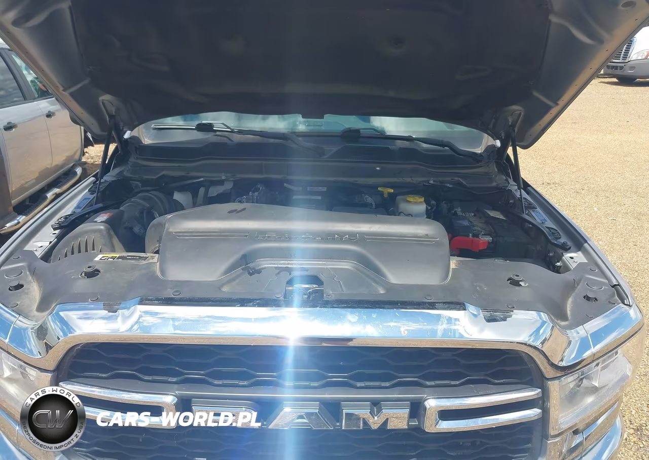 2020 Ram 3500 Tradesman 4X4 8' Box VIN:3C63RRGL6LG279050 - 9