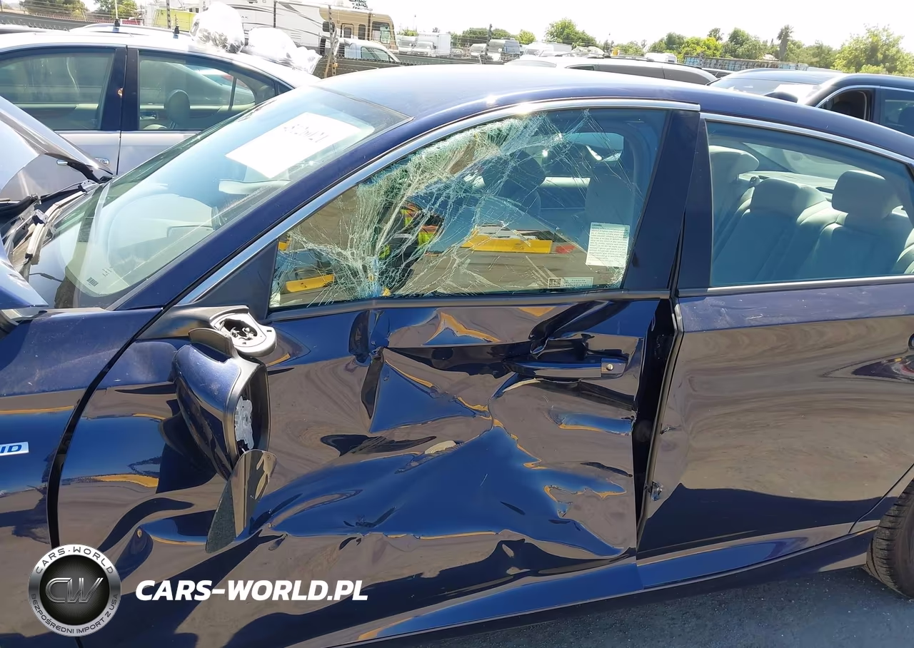 2019 Honda Accord Hybrid VIN:1HGCV3F10KA008419 - 6