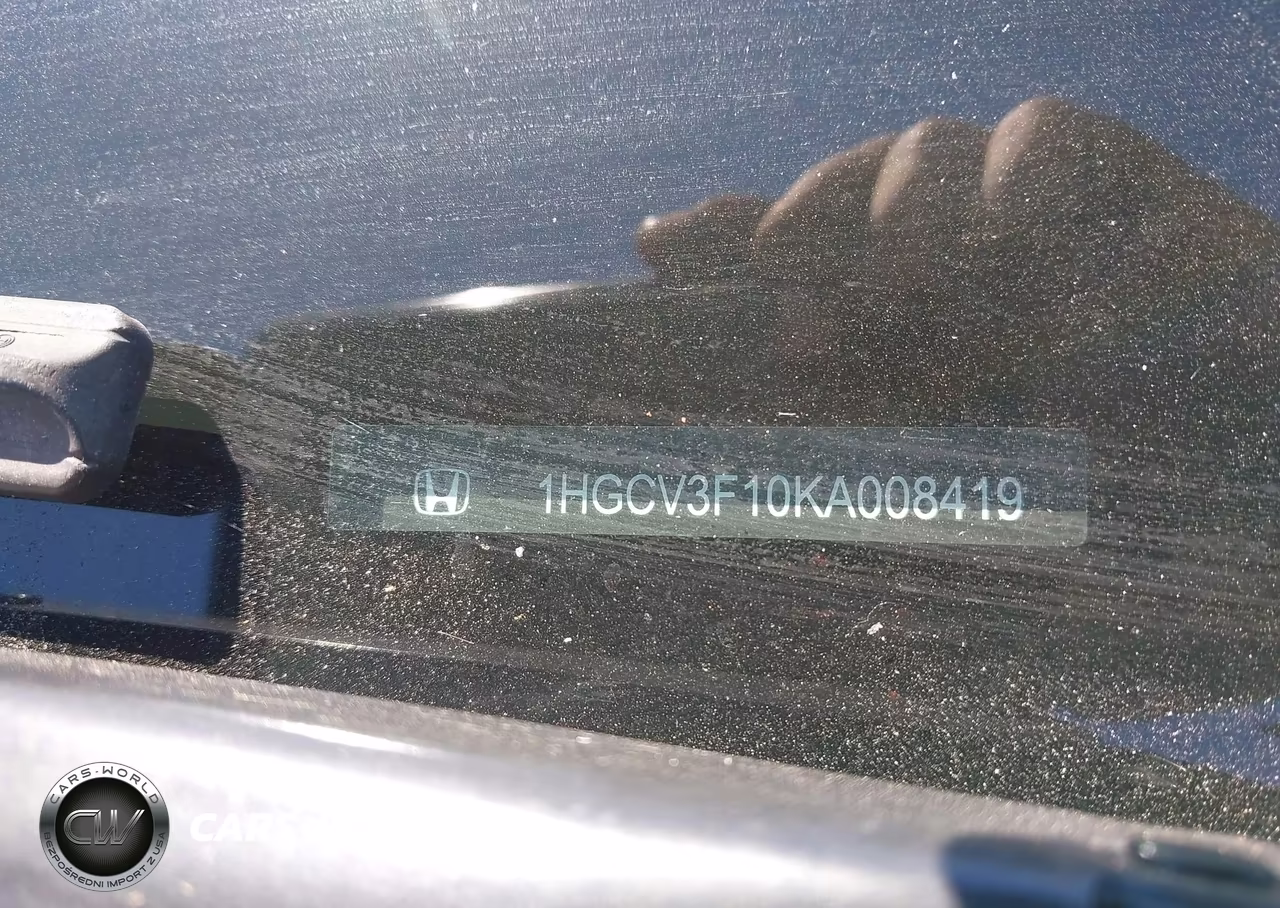 2019 Honda Accord Hybrid VIN:1HGCV3F10KA008419 - 9