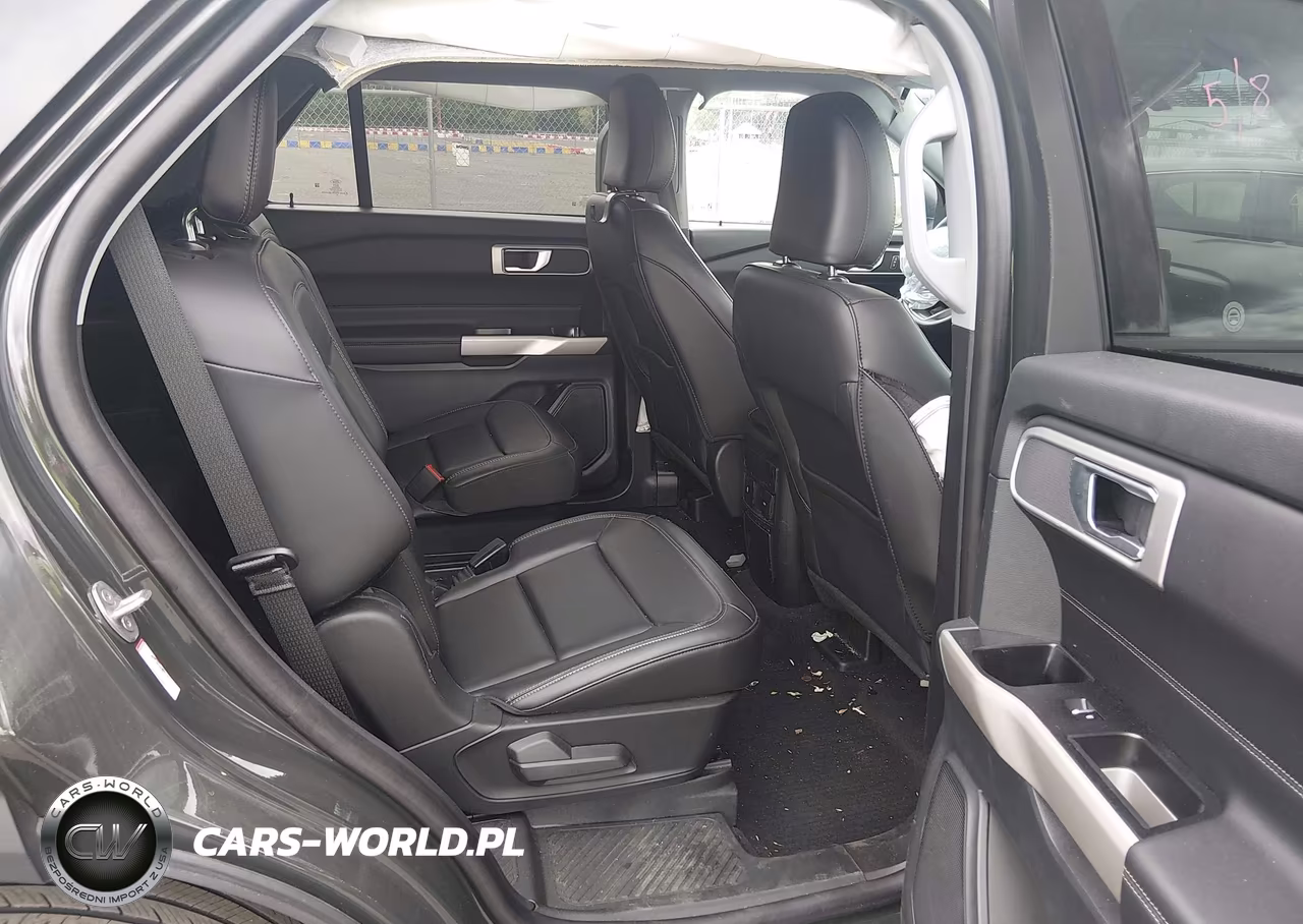 2024 Ford Explorer Xlt VIN:1FMSK8DH6RGA17922 - 8