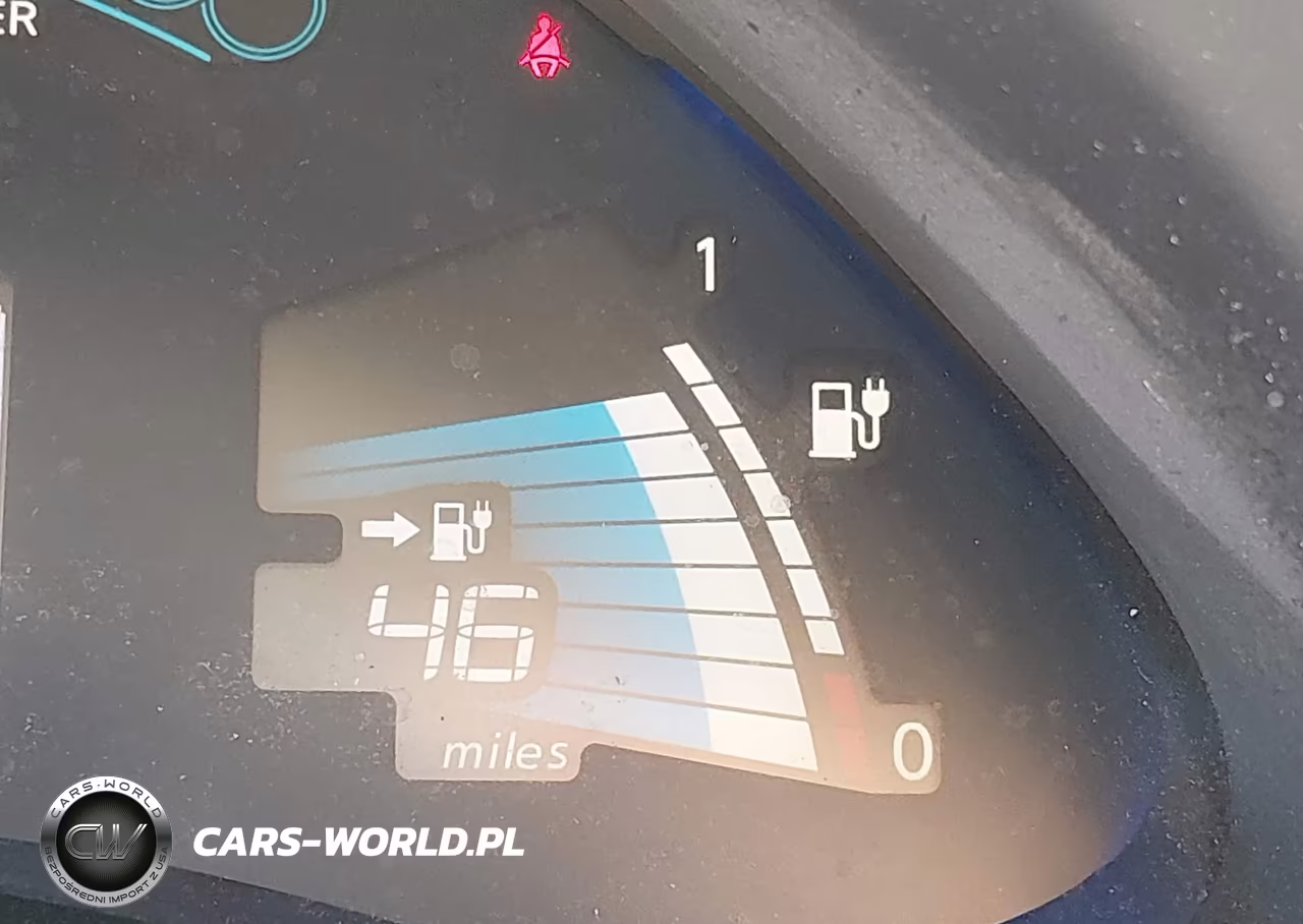 2015 Nissan Leaf S VIN:1N4AZ0CP5FC328143 - 18