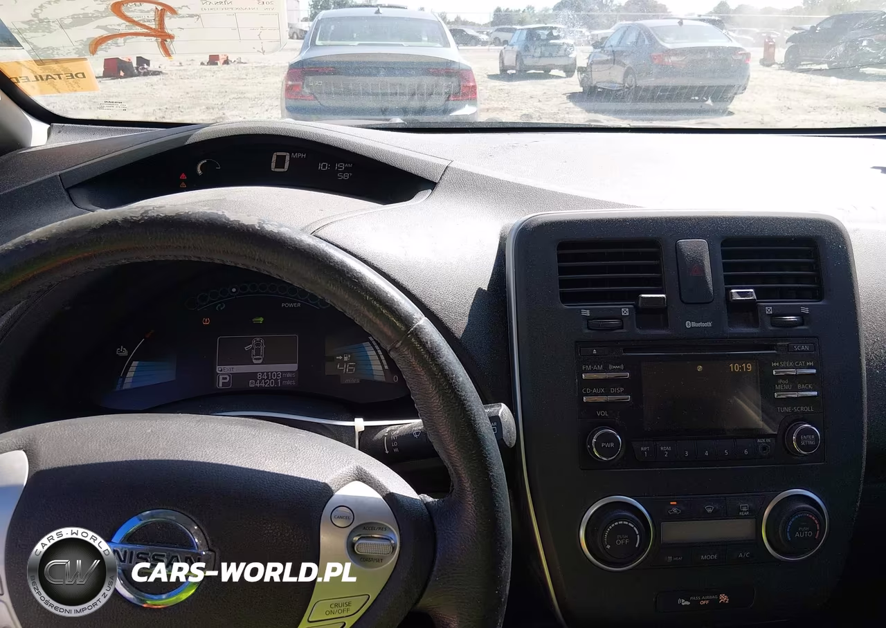 2015 Nissan Leaf S VIN:1N4AZ0CP5FC328143 - 19