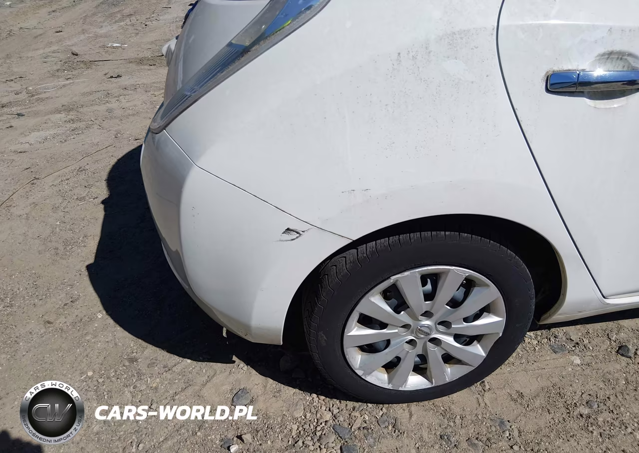 2015 Nissan Leaf S VIN:1N4AZ0CP5FC328143 - 23