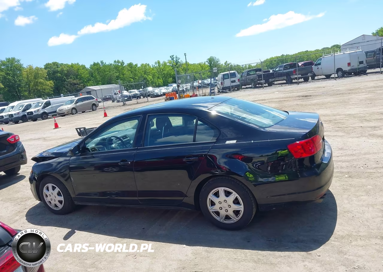 2014 Volkswagen Jetta 2.0L S VIN:3VW2K7AJ4EM406562 - 14