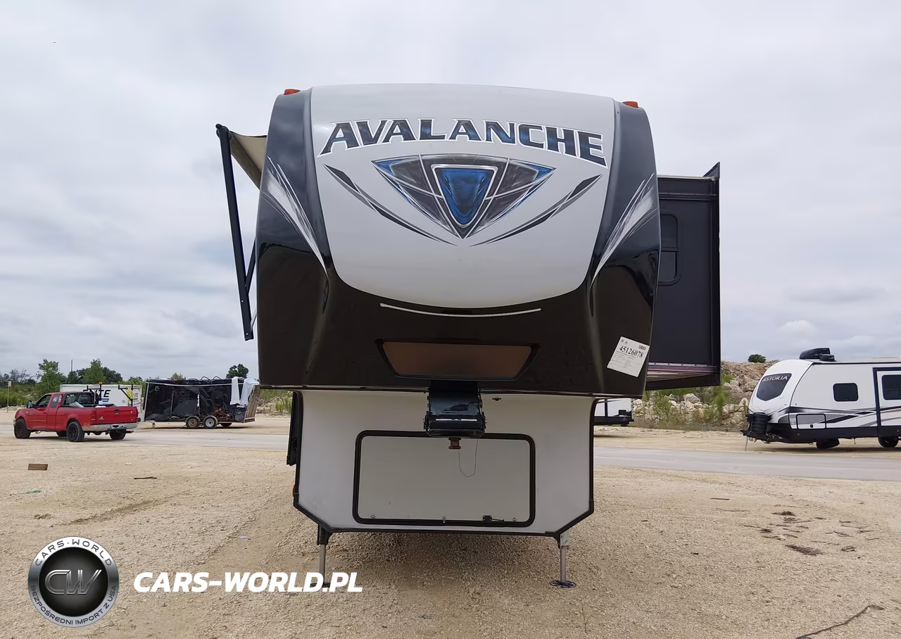 2018 Keystone Avalance VIN:4YDF37522JE760484 - 6