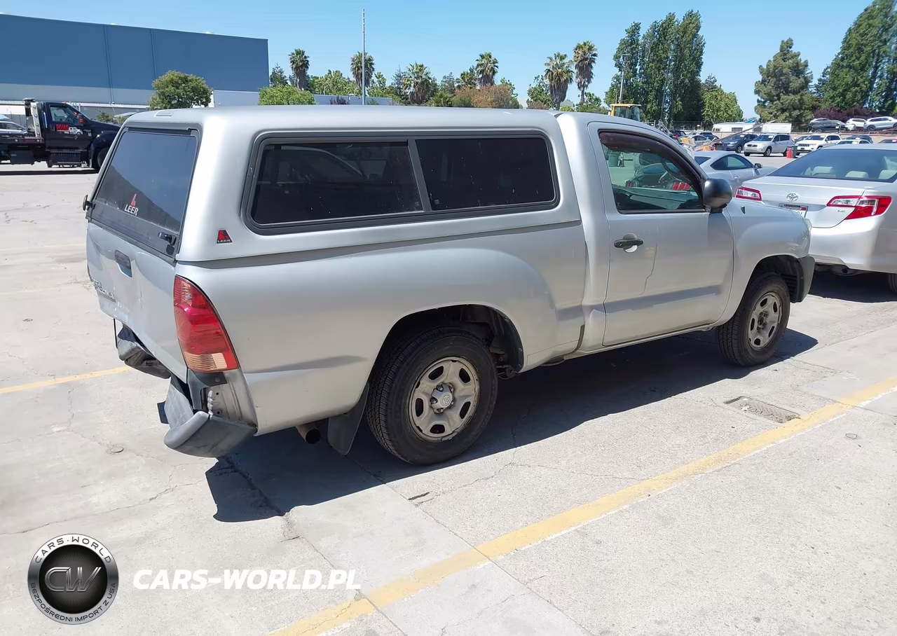 2012 Toyota Tacoma VIN:5TFNX4CN0CX013391 - 4