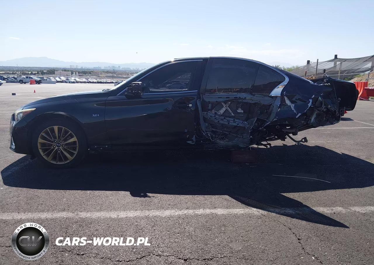 2018 Infiniti Q50 3.0T Luxe VIN:JN1EV7AR1JM436754 - 14