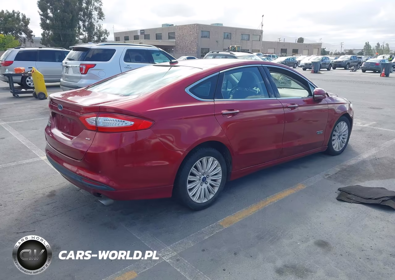 2015 Ford Fusion Energi Se Luxury VIN:3FA6P0PU8FR245805 - 4