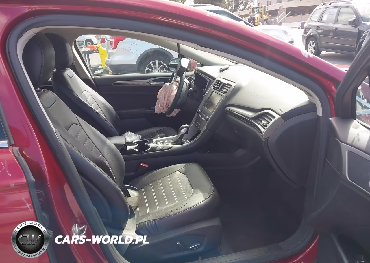 2015 Ford Fusion Energi Se Luxury VIN:3FA6P0PU8FR245805 - 5