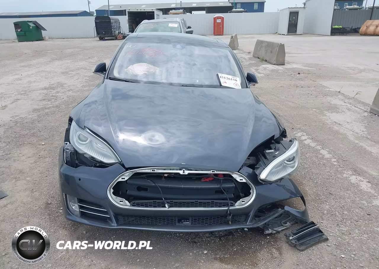 2014 Tesla Model S P85 VIN:5YJSA1H12EFP57354 - 11