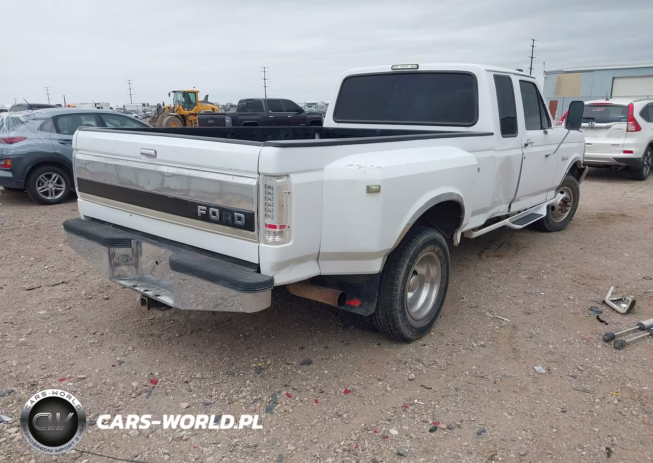 1996 Ford F350 VIN:1FTJX35F3TEB19196 - 4