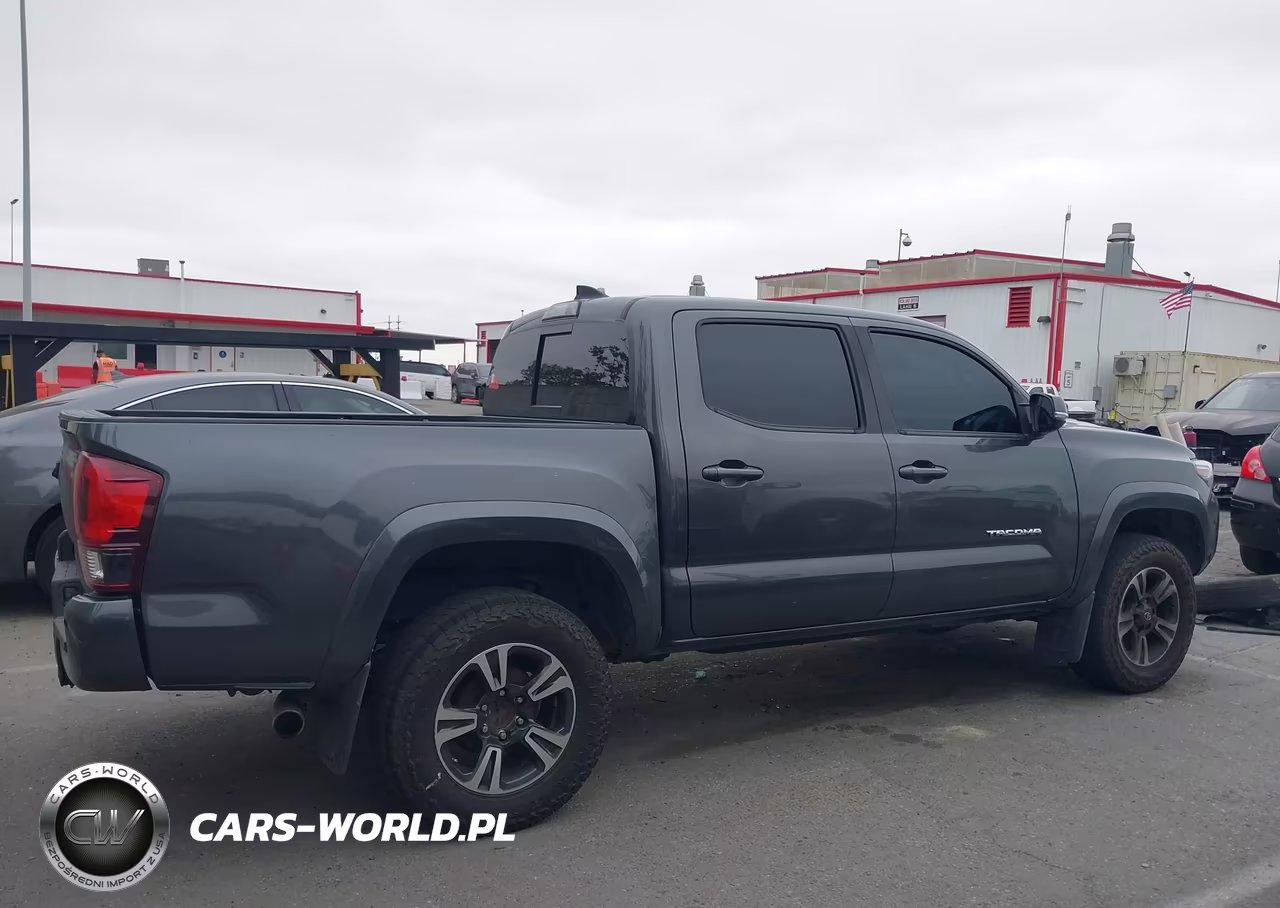 2019 Toyota Tacoma Trd Sport VIN:3TMCZ5AN1KM270459 - 13
