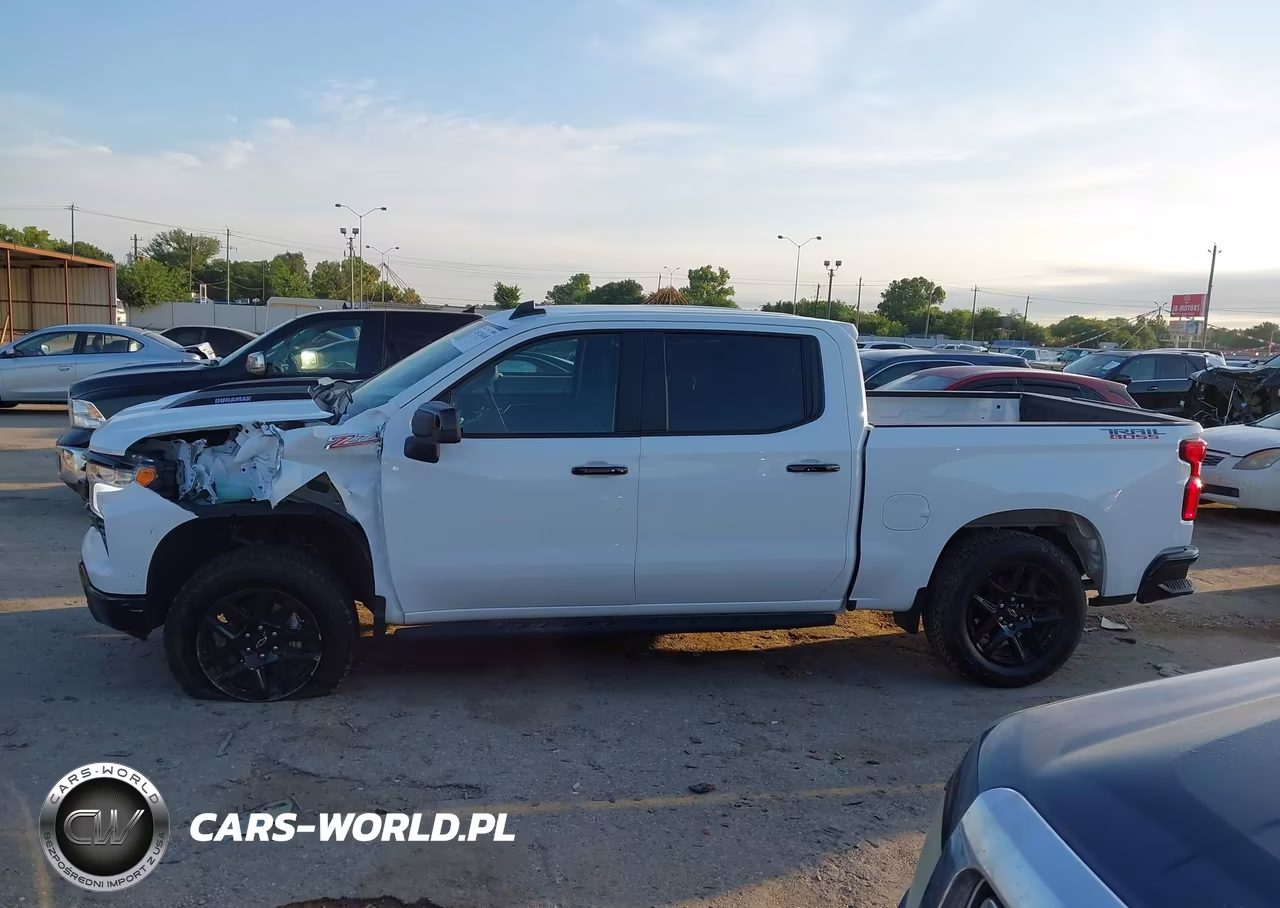 2025 Chevrolet Silverado 1500 4Wd Short Bed Lt Trail Boss VIN:3GCUKFE81SG353259 - 14