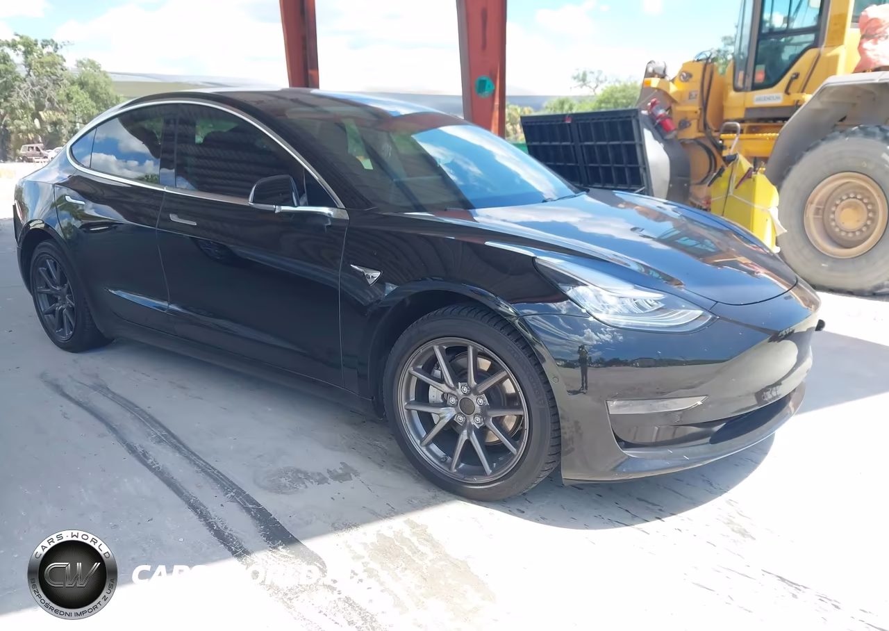 2019 Tesla Model 3 Long Range-Performance – zdjęcie 1 z 16
