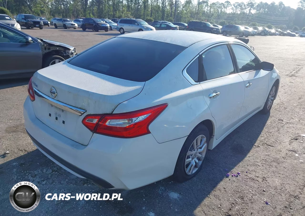 2016 Nissan Altima 2.5 S VIN:1N4AL3AP8GN358331 - 4