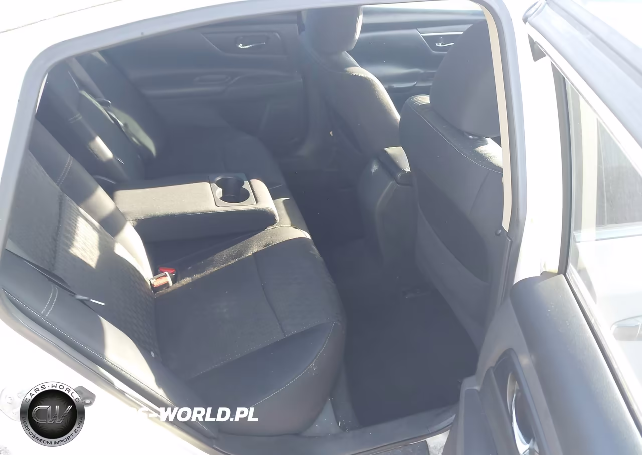 2016 Nissan Altima 2.5 S VIN:1N4AL3AP8GN358331 - 8