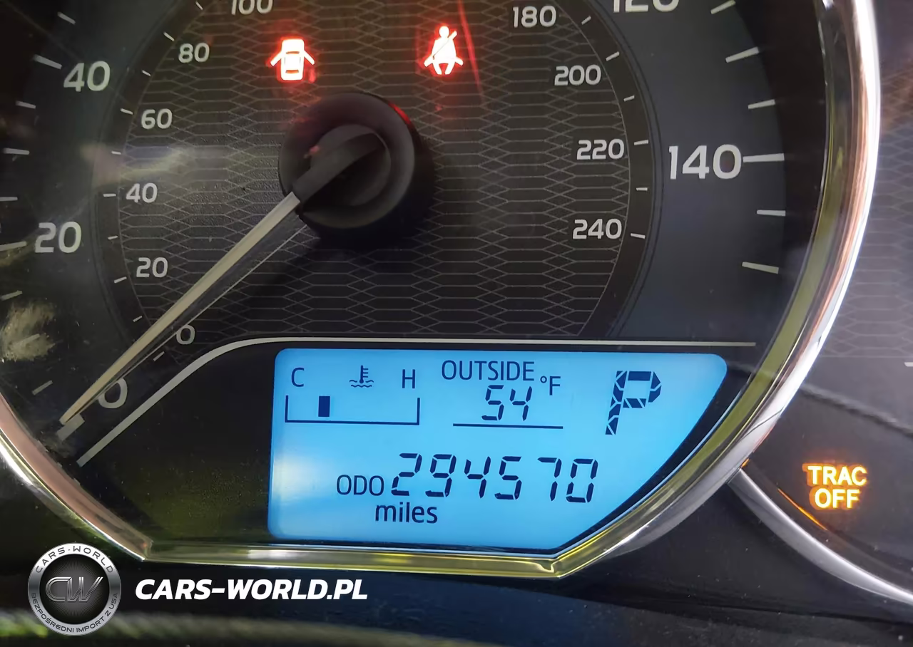 2014 Toyota Corolla Le VIN:5YFBURHE0EP090250 - 15