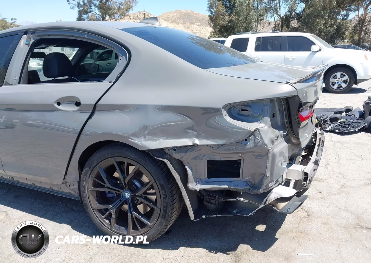 2022 BMW 530E VIN:WBA13AG05NCK64745 - 6
