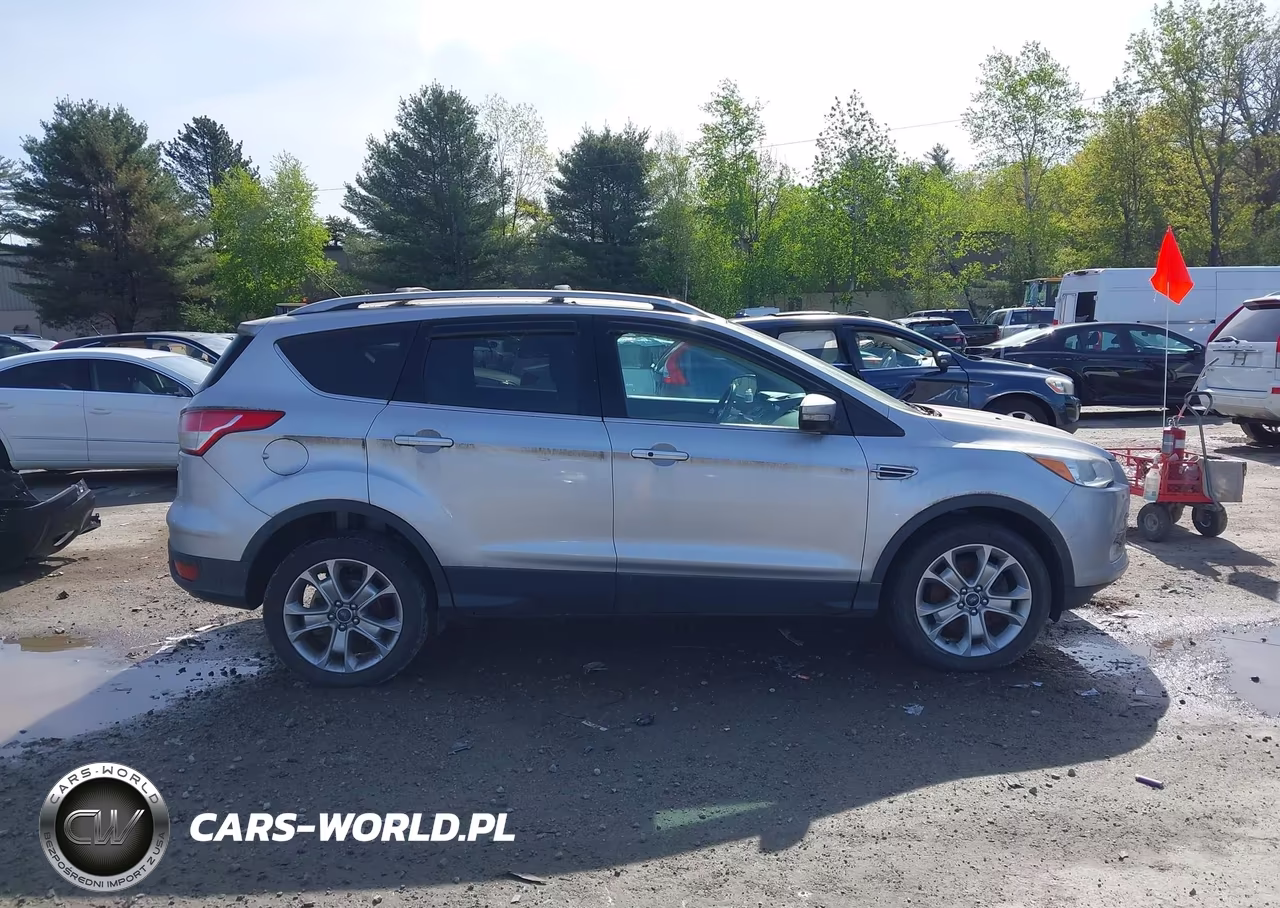 2015 Ford Escape Titanium VIN:1FMCU9JX4FUC20126 - 13