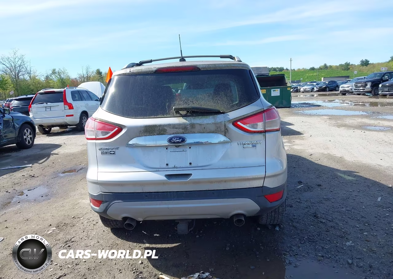 2015 Ford Escape Titanium VIN:1FMCU9JX4FUC20126 - 16