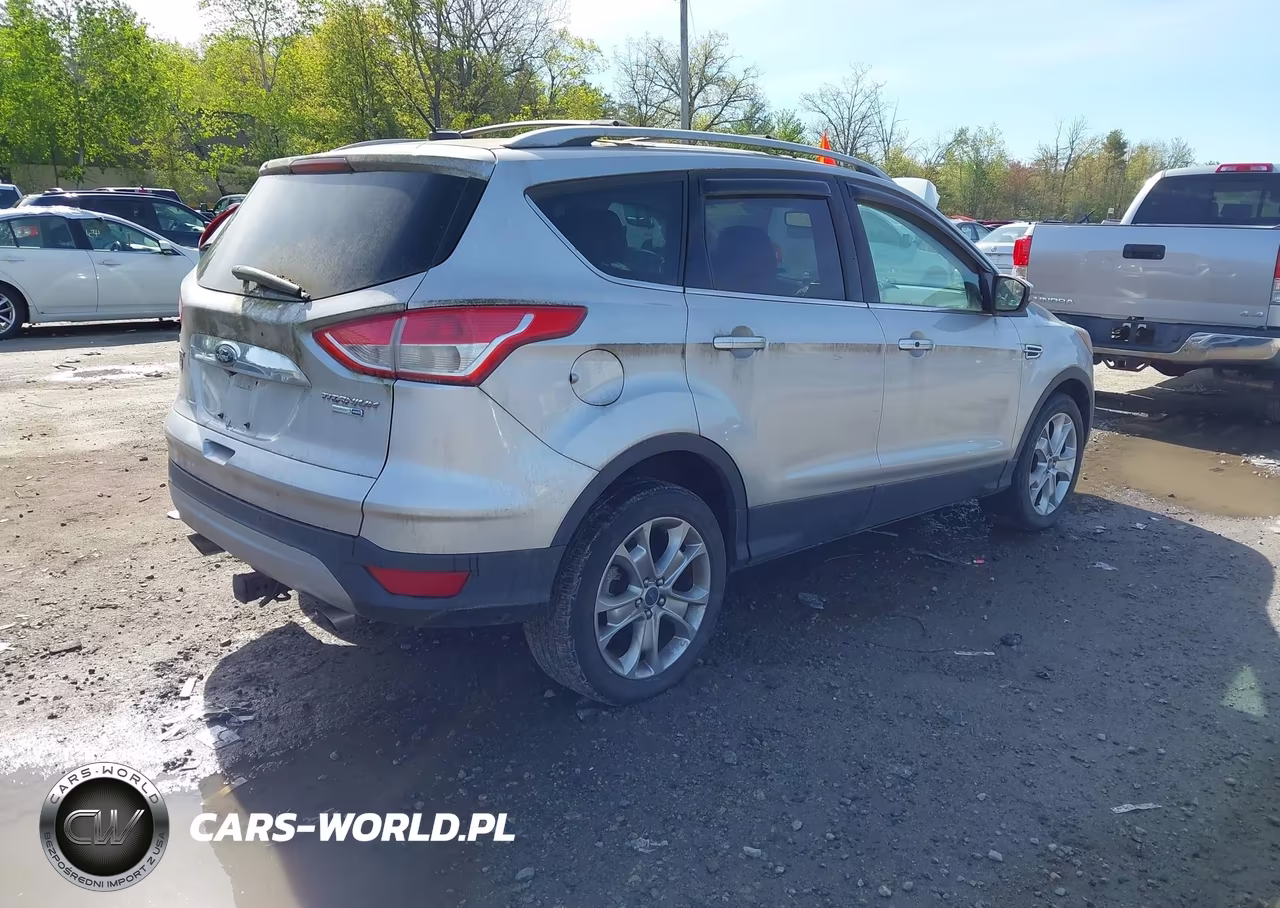 2015 Ford Escape Titanium VIN:1FMCU9JX4FUC20126 - 4