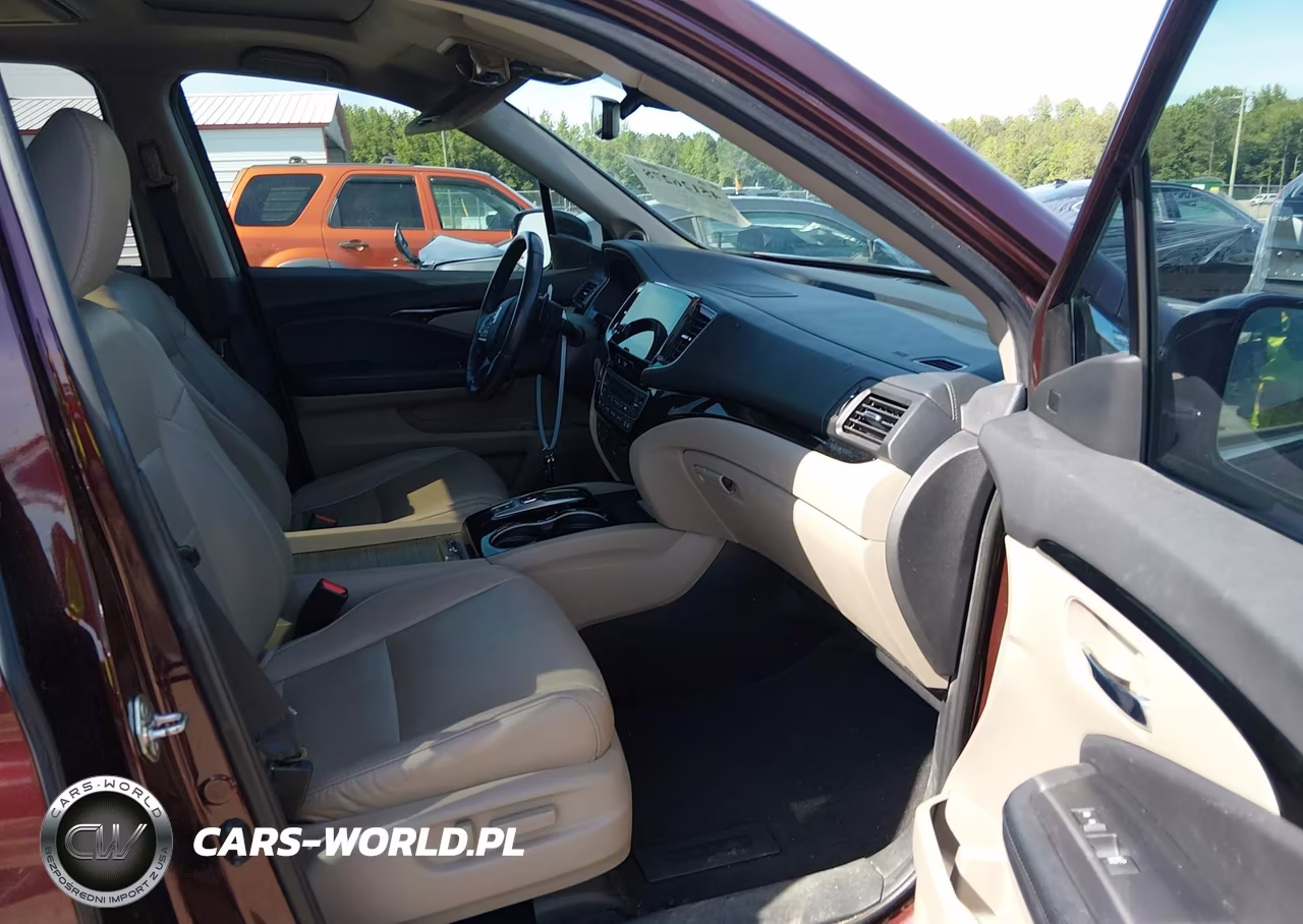 2019 Honda Pilot Elite VIN:5FNYF6H0XKB073907 - 5