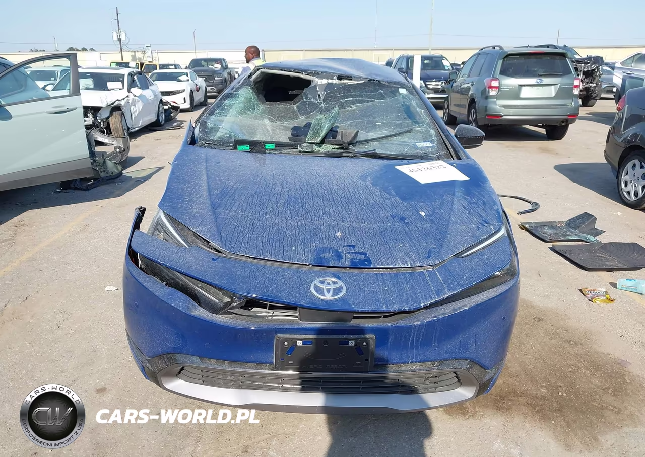 2025 Toyota Prius Xle VIN:JTDACAAU4S3063221 - 11