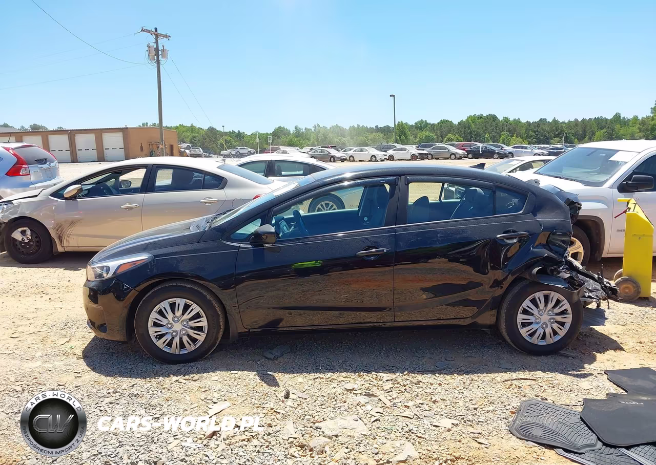 2017 Kia Forte Lx VIN:3KPFL4A71HE143496 - 14