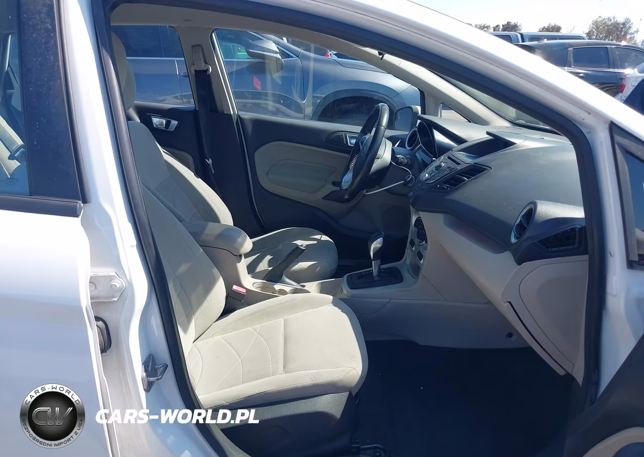 2014 Ford Fiesta Se VIN:3FADP4EJ7EM216962 - 5