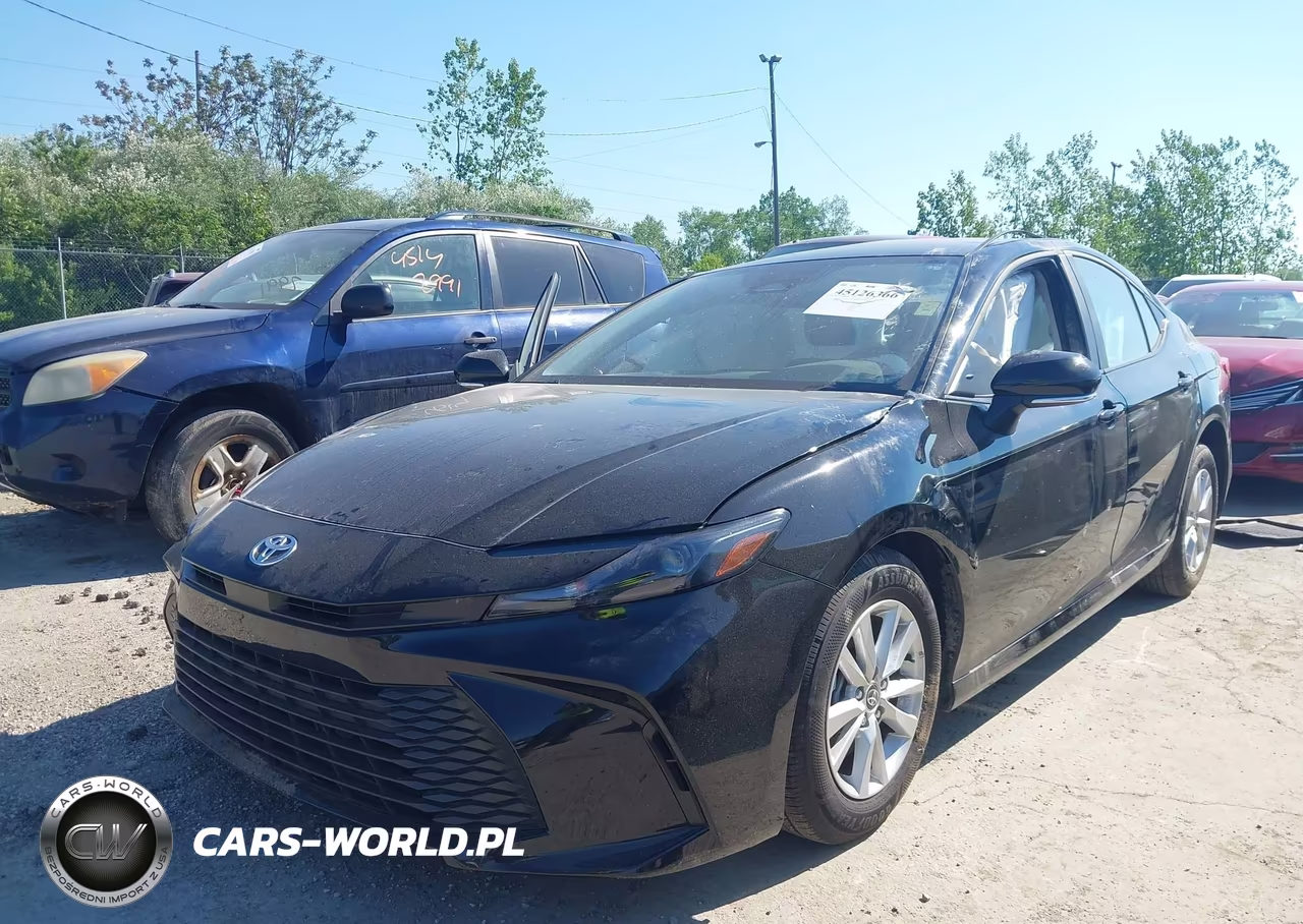 2025 Toyota Camry Le VIN:4T1DAACK9SU620824 - 2