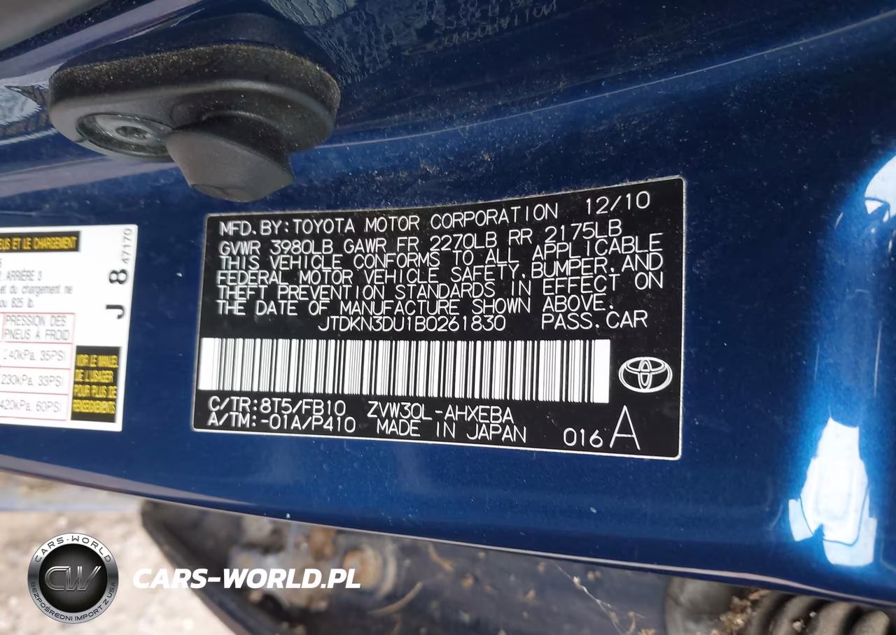 2011 Toyota Prius Two VIN:JTDKN3DU1B0261830 - 9