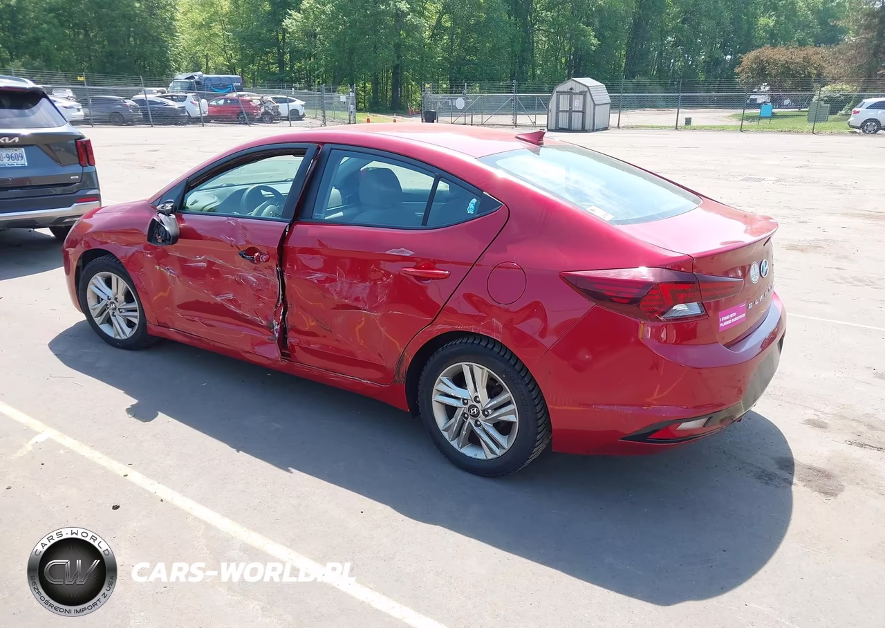 2019 Hyundai Elantra Sel VIN:5NPD84LF5KH438195 - 3