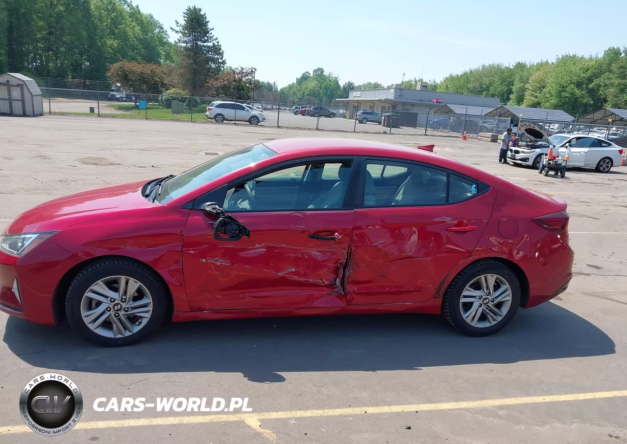2019 Hyundai Elantra Sel VIN:5NPD84LF5KH438195 - 6