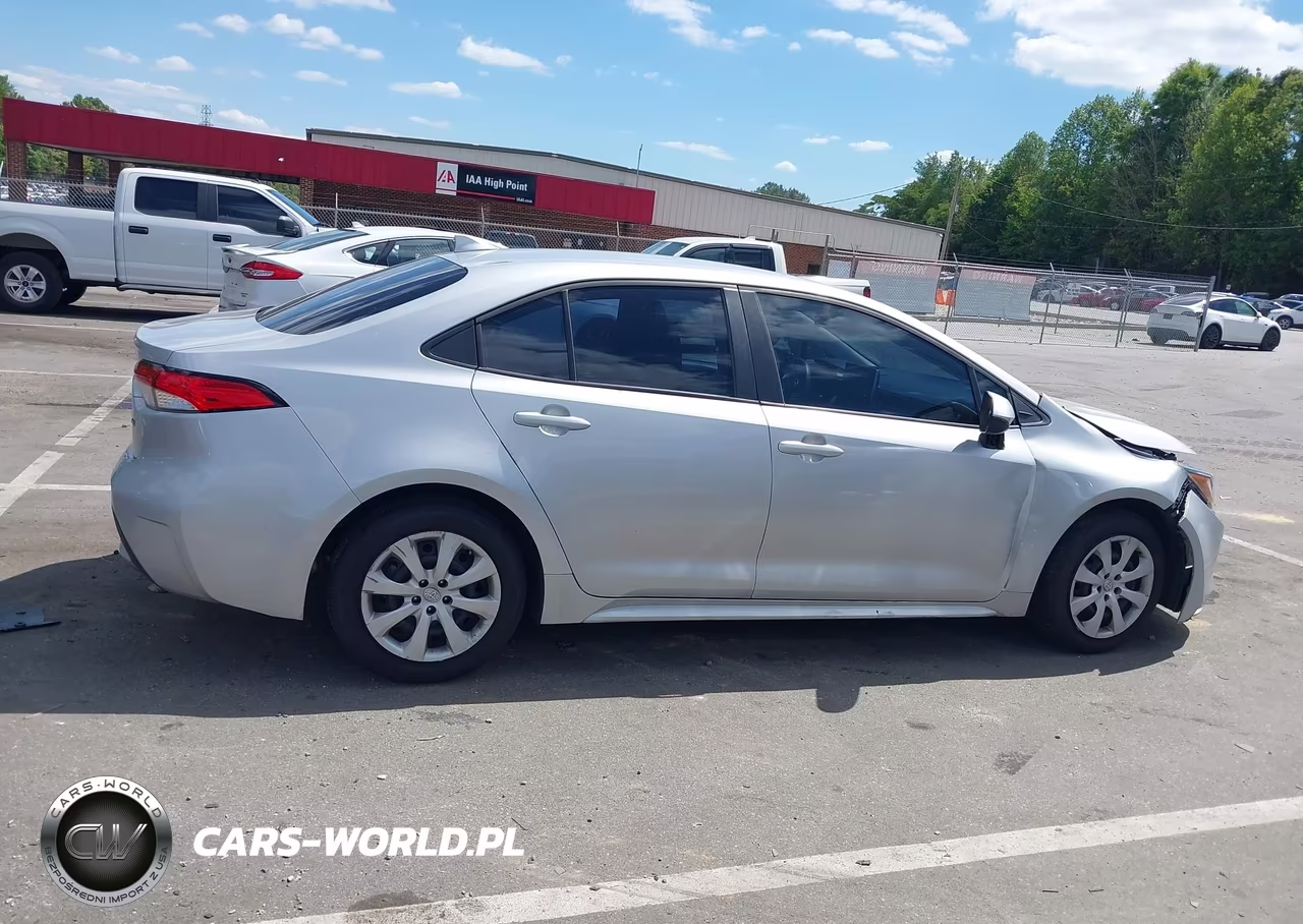 2020 Toyota Corolla Le VIN:5YFEPRAE7LP005853 - 13