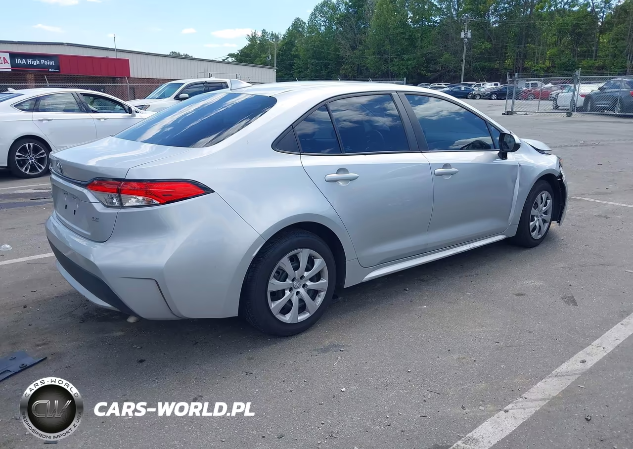 2020 Toyota Corolla Le VIN:5YFEPRAE7LP005853 - 4