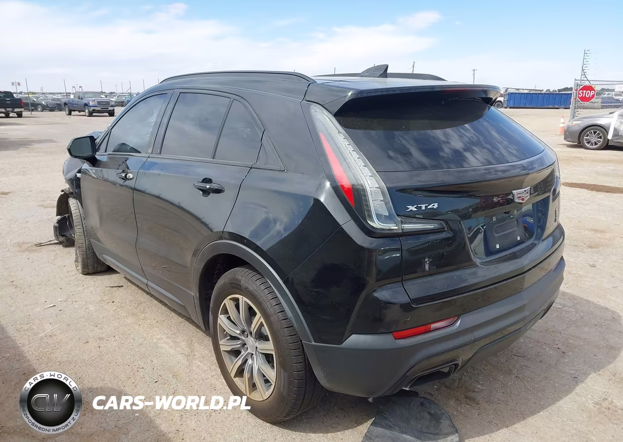 2019 Cadillac Xt4 Sport VIN:1GYFZER46KF119975 - 3