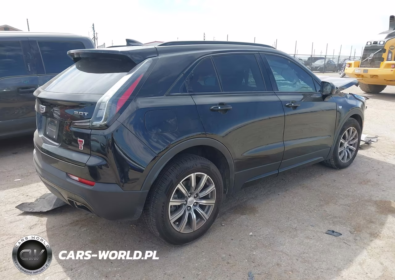 2019 Cadillac Xt4 Sport VIN:1GYFZER46KF119975 - 4